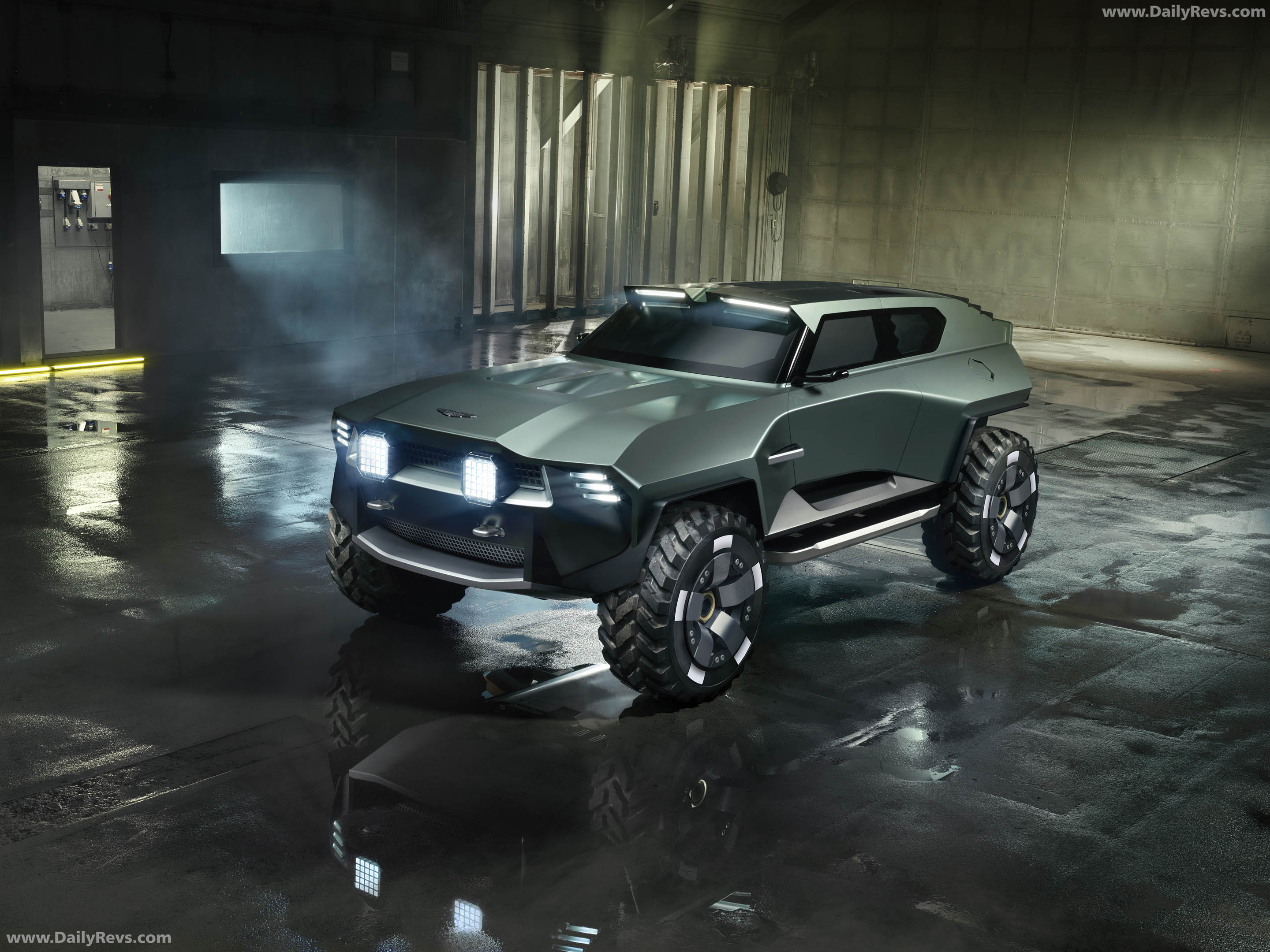 2026 Aston Martin Dreadnought Concept Front View